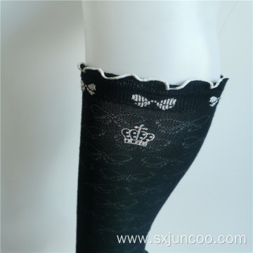 Breathable Crown Embroidered Lace Over-the-calf Socks